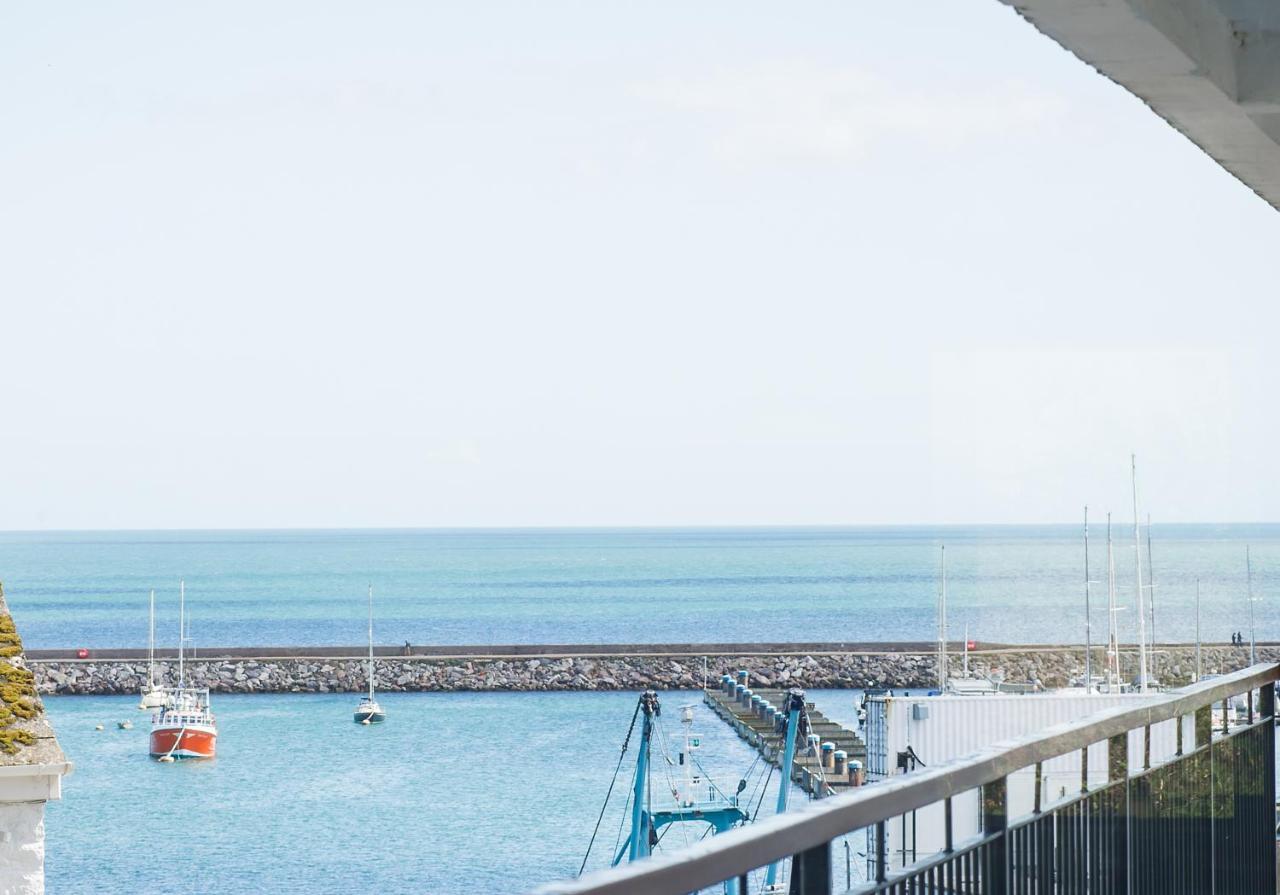 Harbour Apartment At 6 Dolphin Court With Parking Brixham Dış mekan fotoğraf
